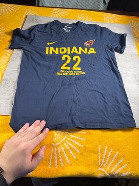 Indiana Fever Caitlin Clark T-shirt Kids Size 14-16